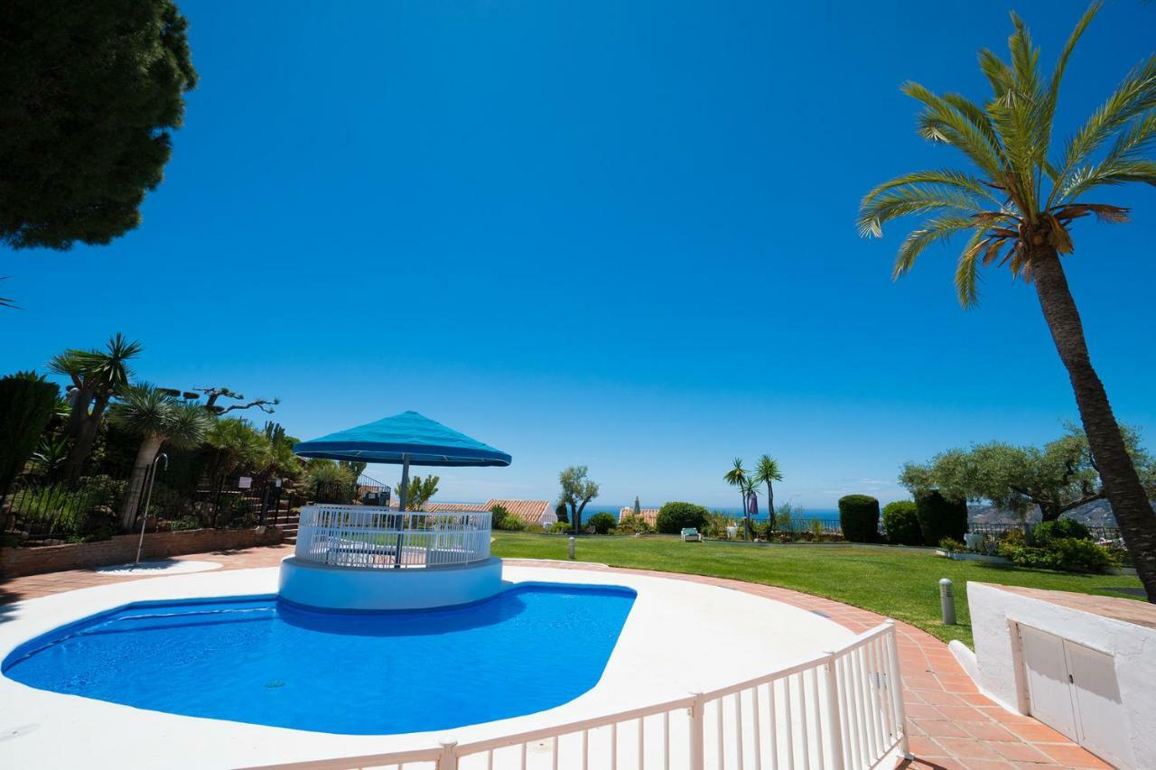 Appartement Capuchinos 4 à Nerja Extérieur photo