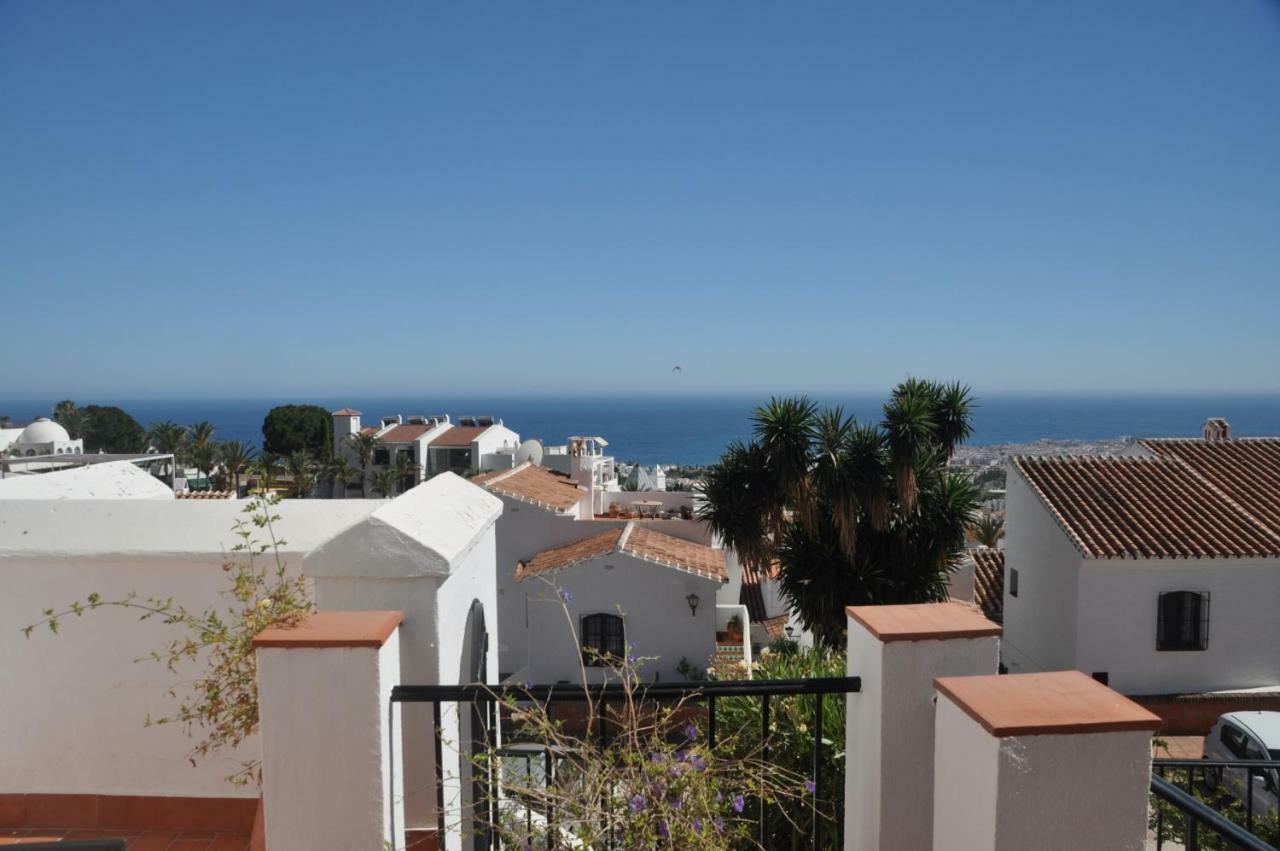 Appartement Capuchinos 4 à Nerja Extérieur photo